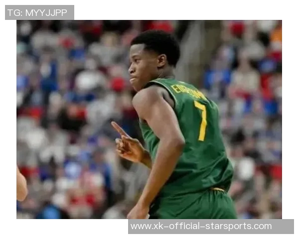 从牛奶箱到篮球场埃奇库姆的成功之路启示我们努力的重要性