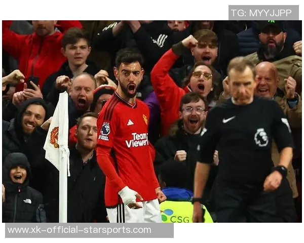 B费休息期间亲临训练基地现场观摩替补球员训练情况