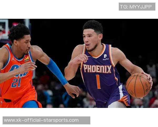 布克高效表现仅用26分钟砍下19分3助攻成为球队绿叶助力胜利